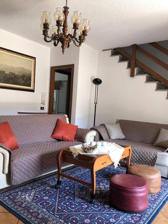 Casa Tiziana in Lavena Ponte Tresa, Luganer See (Lombardei)