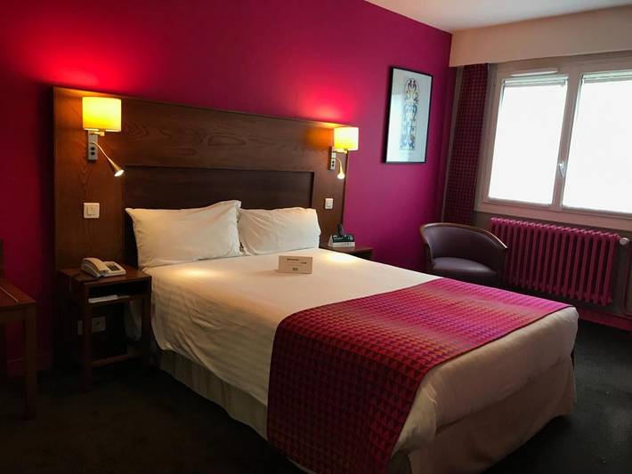 Hôtel pour 2 personnes, avec Jardin à Le Nouvion-en-Thiérache