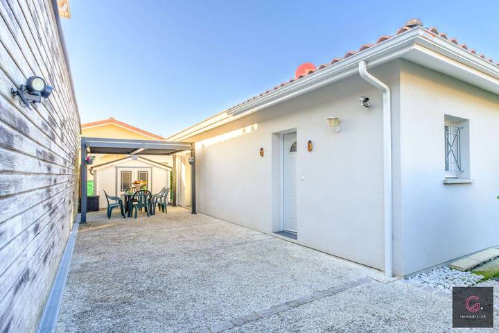 Location de vacances pour 4 personnes, avec jardin et terrasse dans Lac de Biscarrosse - 3