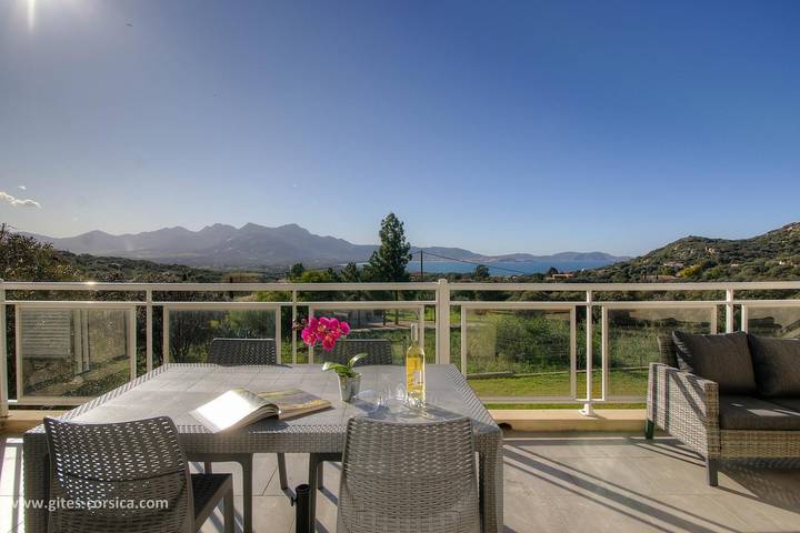 Gîte pour 6 personnes, avec Terrasse et Vue