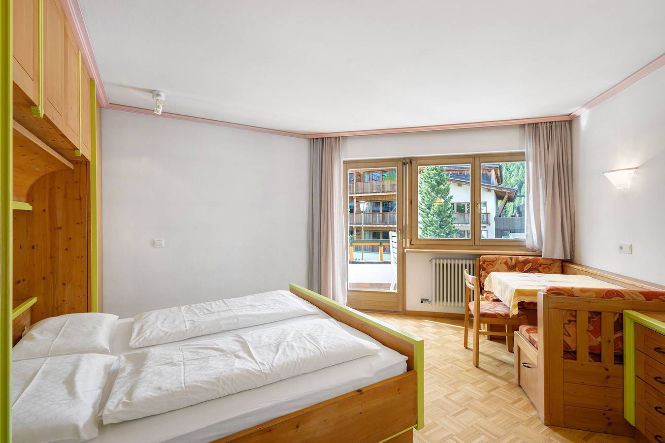 Ganze Wohnung, Apartment „Residence Ciasa Ulli Typ A“ in San Cassiano in San Cassiano, Abtei