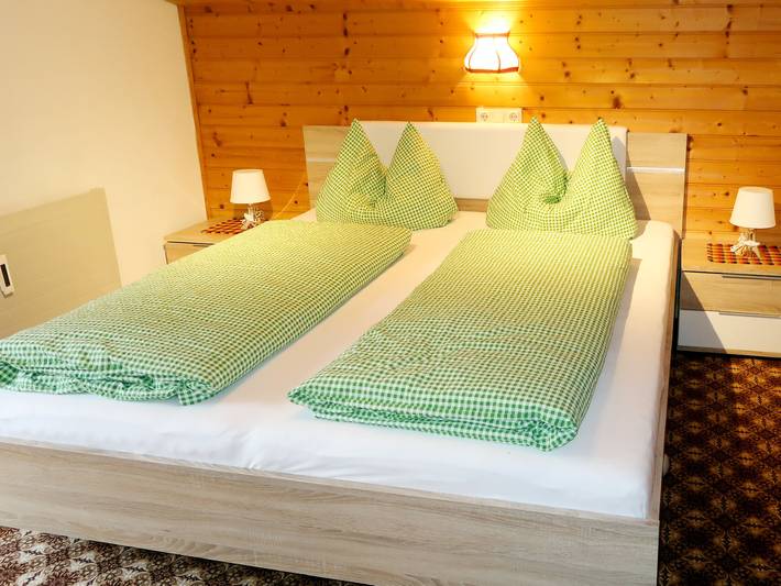 Ferienwohnung für 4 Personen, mit Balkon und Ausblick sowie Garten in Wildschönau - 2