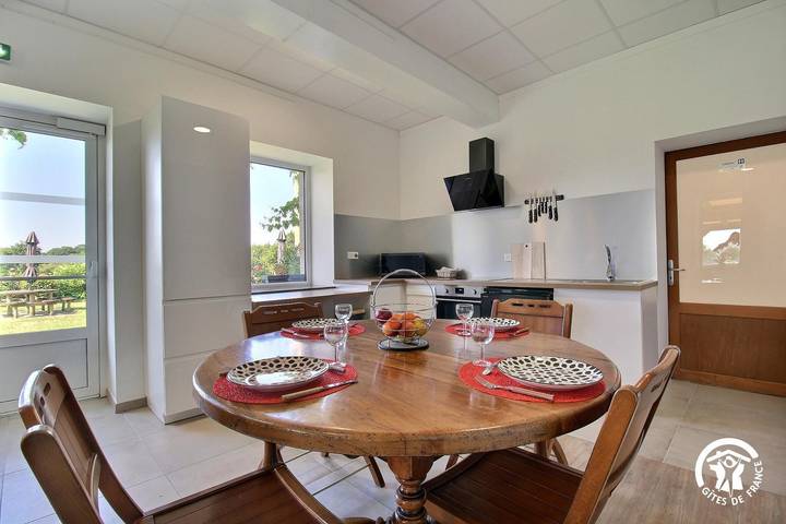 Gîte pour 4 personnes, avec jardin et vue dans Theix-Noyalo - 2
