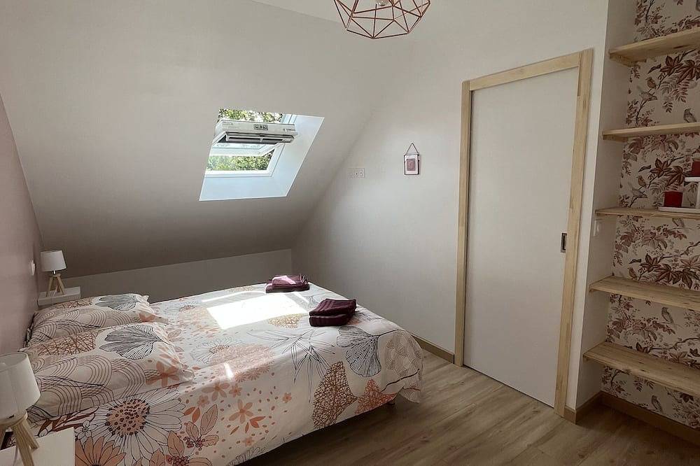 Gîte de groupe ( 18/20 pers) avec piscine chauffée in Herbignac, Région de Saint-Nazaire
