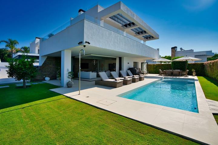 Casa rural para 10 personas, con Balcón además de Terraza y Jardín en San Pedro Alcántara