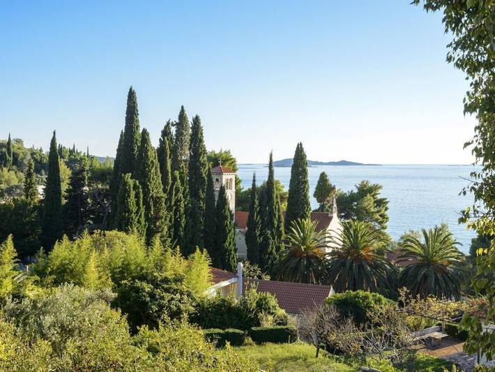 Ferieleilighet for 4 personer, med hage i Mlini