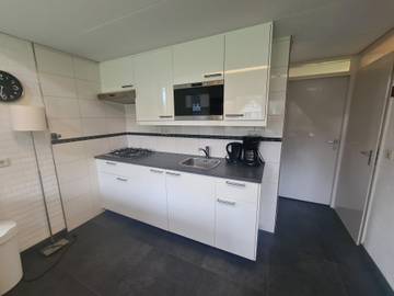 Bungalow voor 6 Personen in Simpelveld, Parkstad Limburg, Afbeelding 1