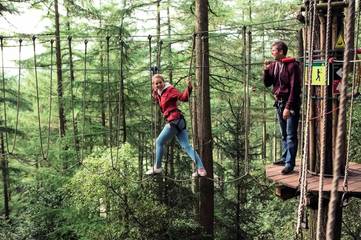 Gîte pour 6 personnes, avec piscine ainsi que sauna et terrasse dans Lac de Pont