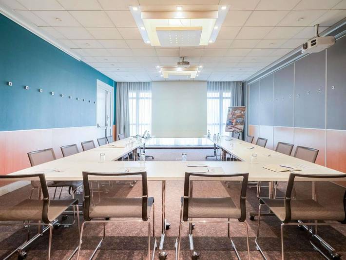 Hôtel pour 3 personnes, avec piscine et jardin, animaux acceptés à Hauconcourt - 2