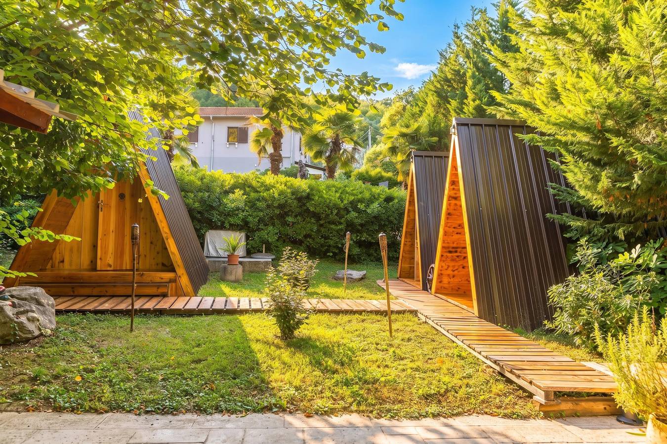 Paradise Forest Glamping near Koper Hut 3 in Capodistria, Riviera slovena