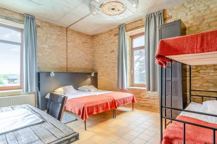 Location de vacances pour 50 personnes, avec jardin, animaux acceptés dans Sainte-Cécile (Florenville) - 3