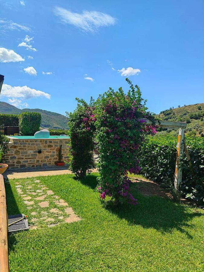 Villa Edda residenza con piscina in Perdifumo, Cilento Coast