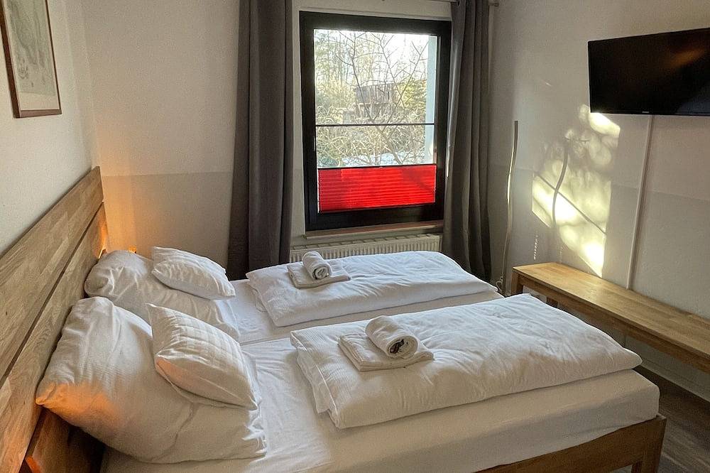 Ganze Wohnung, ⭐️⭐️⭐️⭐️ Komfort-Appartement in Seenähe - mit Wallbox für e-Autos in Rangsdorf, Teltow-Fläming