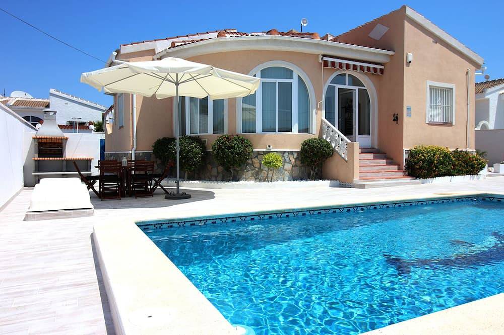 Private Pool Villa - Private Pool Chalet Casa Giner in Rojales, Costa Blanca
