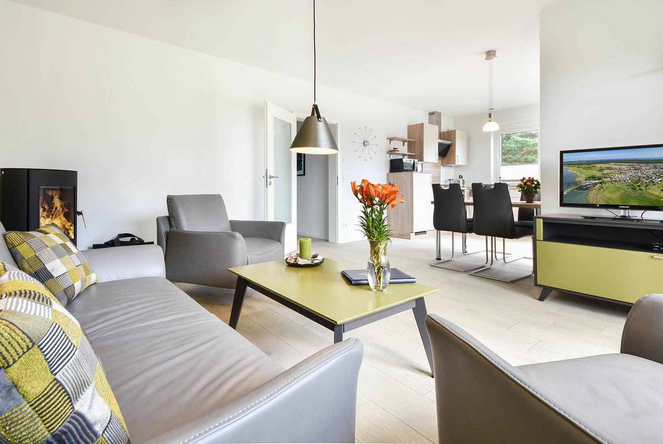 Entire apartment, Sonnenpark 03 - hochwertig und modern mit Kamin in Gothensee, Korswandt