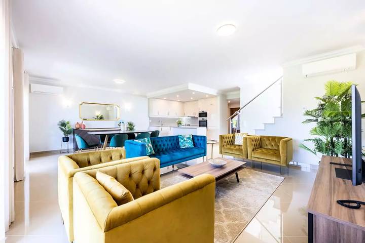 Villa für 8 Personen, mit Pool und Garten sowie Sauna in Santa Maria