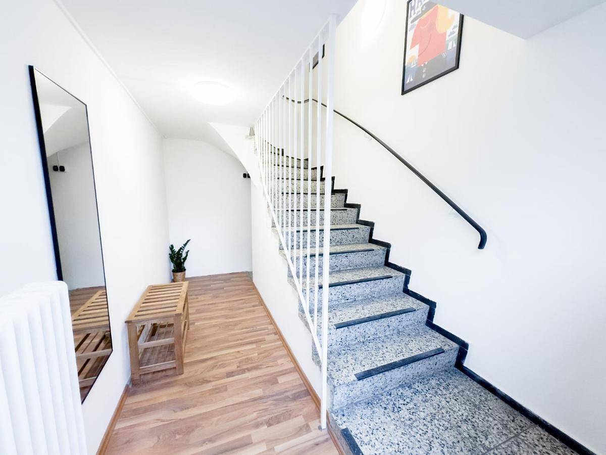 Single Room with Shared Shower and Toilet in Harburg (Hamburg), Hamburg