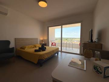 Gîte pour 2 personnes, avec balcon/terrasse et terrasse dans Casino de Valras Plage