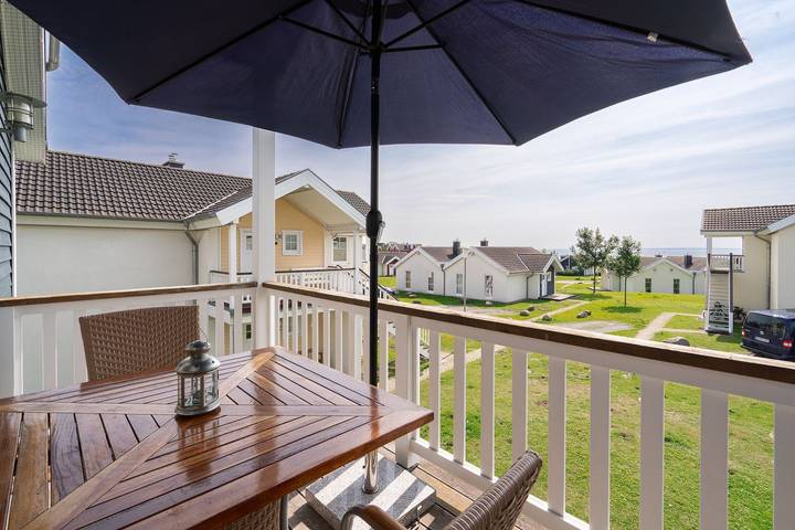 Ferienwohnung für 4 Personen, mit Balkon und Sauna in Sierksdorf