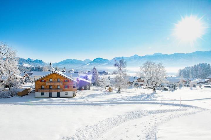 Ganze Ferienwohnung, Ferienwohnung 1 Og - 2 Schlafzimmer, Sauna, Balkon in Ofterschwang, Bayerisch Schwaben