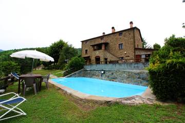 Villa für 18 Personen, mit Pool und Garten in der Toskana