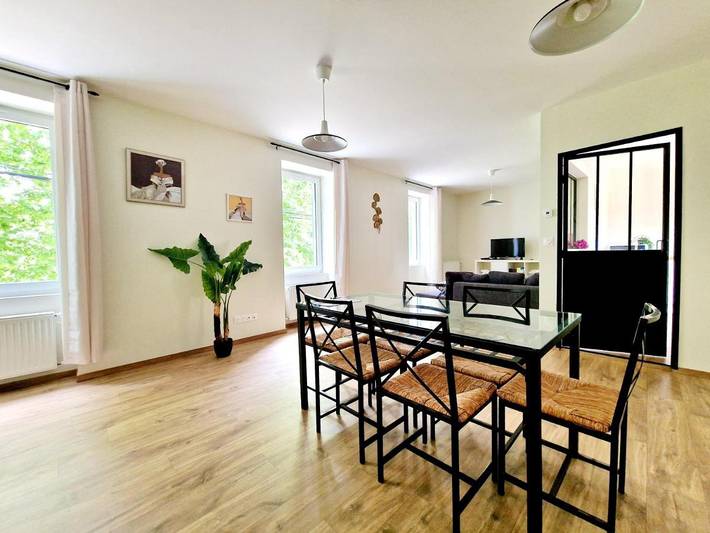 Location de vacances pour 7 personnes, avec Vue dans Belleville-en-Beaujolais - 2
