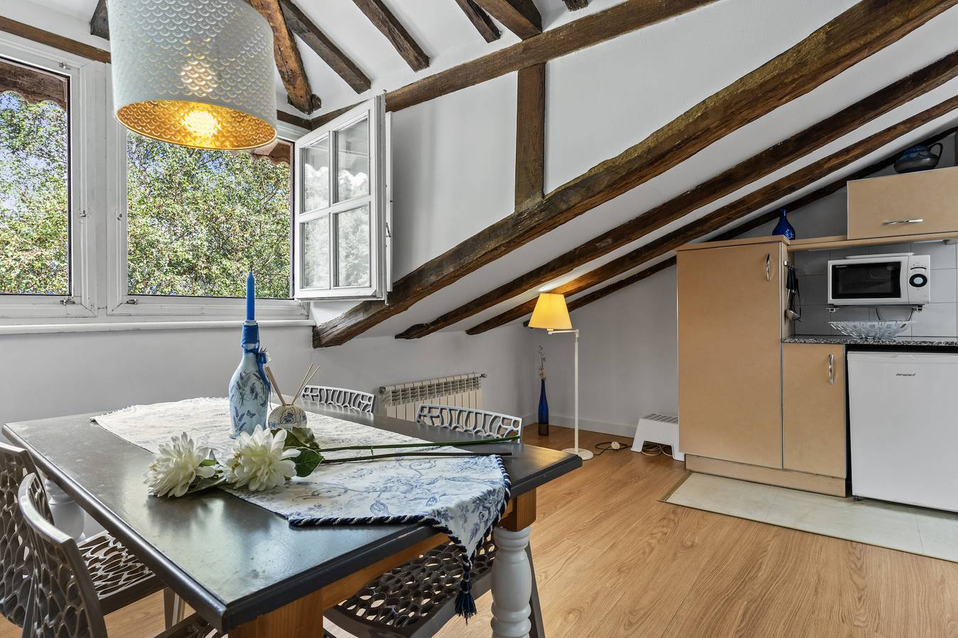 Casa Las Indianas 'Appartement 2' avec vue sur la montagne, jardin partagé et Wi-Fi in Selores, Cabuérniga