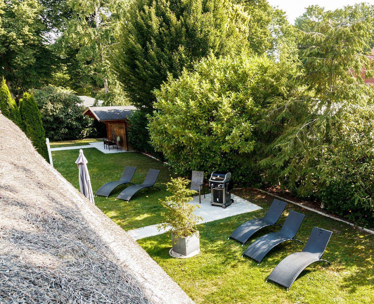 Luxuriöse klimaneutrale Strandvilla mit Indoorpool in Groß Schwansee, Kalkhorst