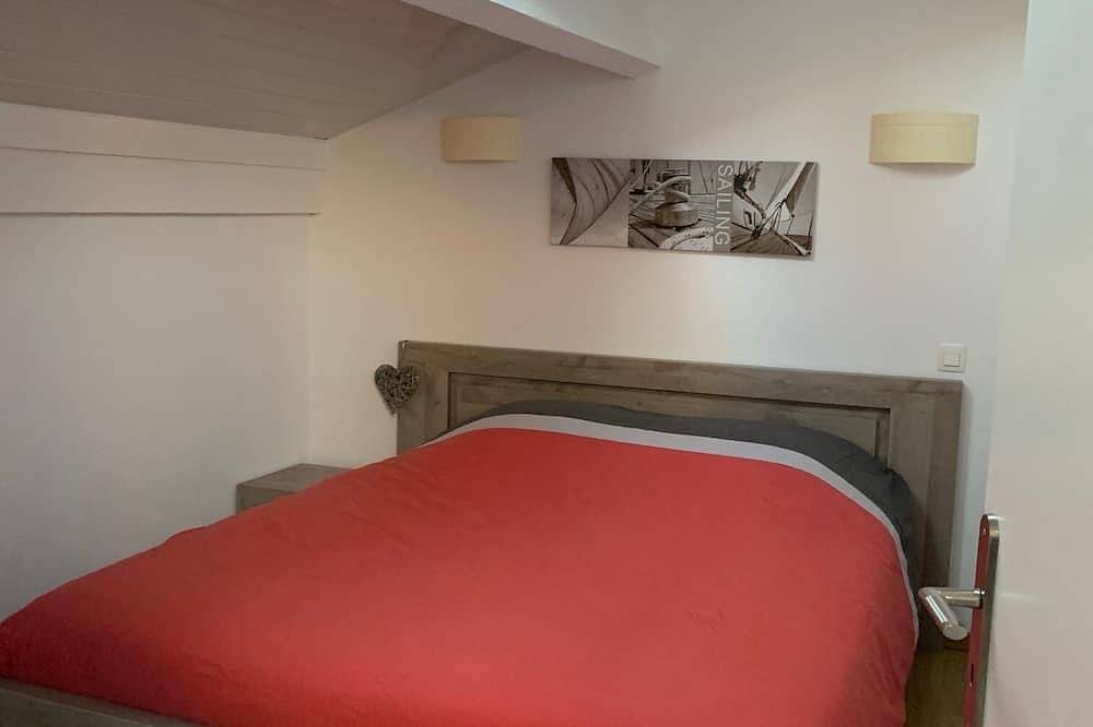 Vacation home in Audenge in the heart of the Arcachon basin in Audenge, Arcachon region