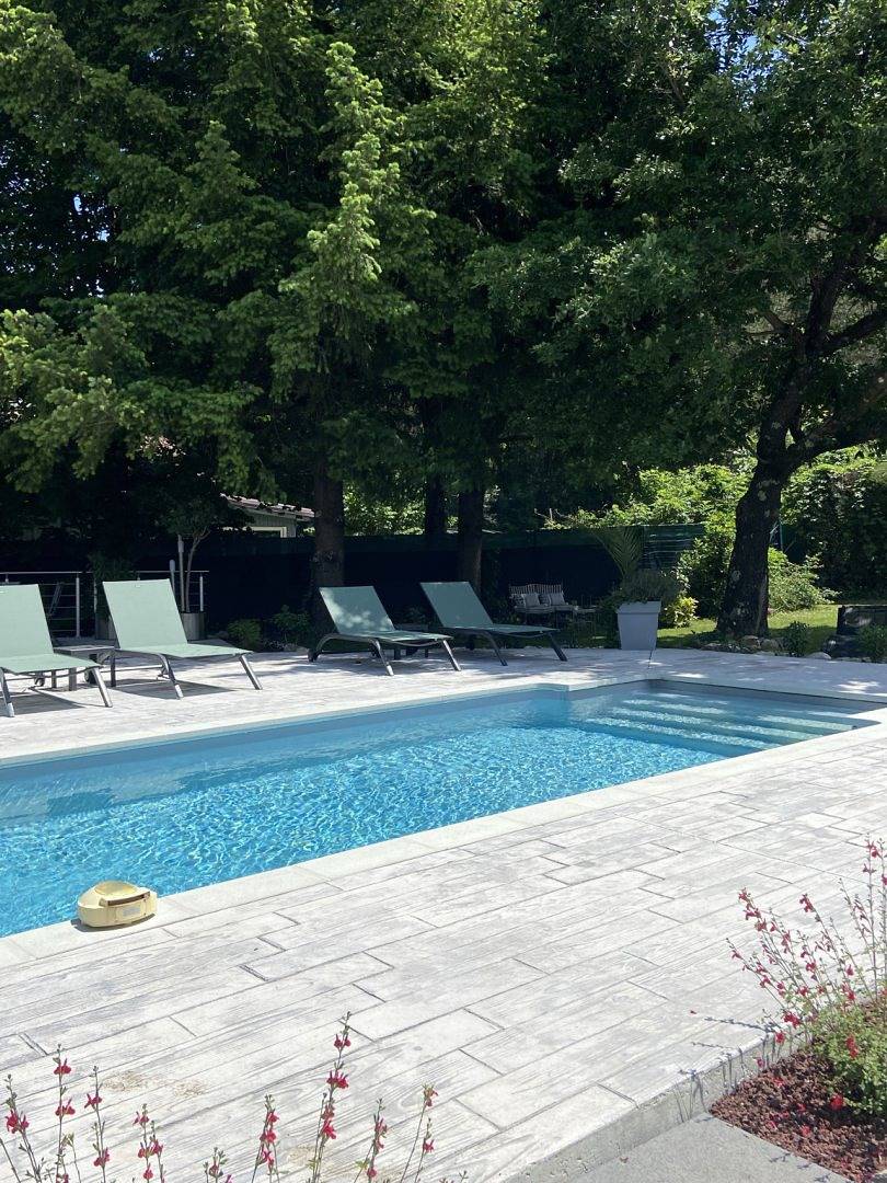 Villa avec piscine à Jaujac in Fabras, Parc naturel régional des Monts d'Ardèche