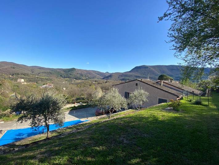 Location de vacances pour 7 personnes, avec jardin et vue, animaux acceptés à Avèze (Languedoc-Roussillon)