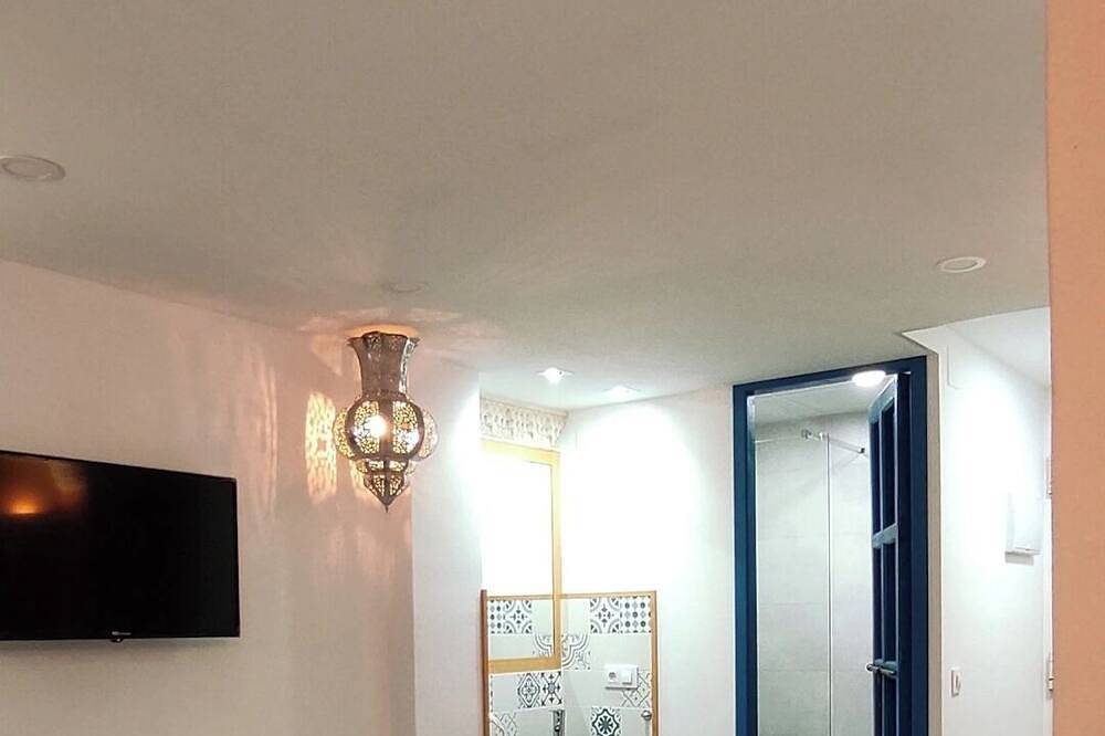 Entire apartment, Al-Andalus house 9 min by subway from the center of Seville in San Juan de Aznalfarache, Sevilla Province