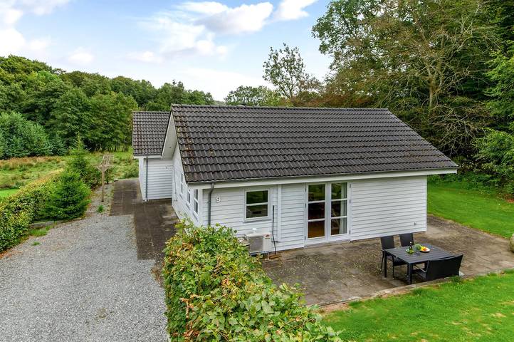 Ferieudlejning for 6 personer, med have i Kelstrup Strand