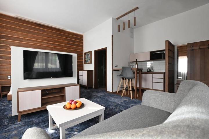 Appart’hôtel pour 2 personnes, avec vue et jardin
