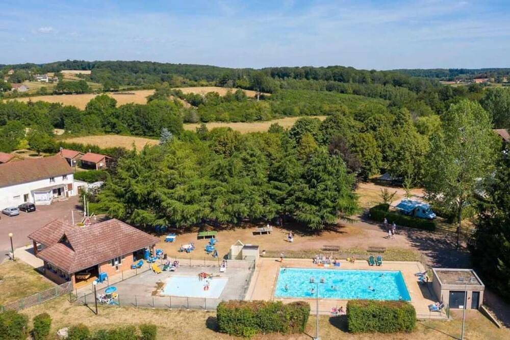 Camping 3 étoiles - Piscine  - ccahich in Saulieu, Región de Montbard