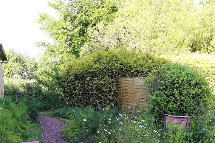 Gîte pour 2 personnes, avec jardin à Saint-Méen-le-Grand - 4