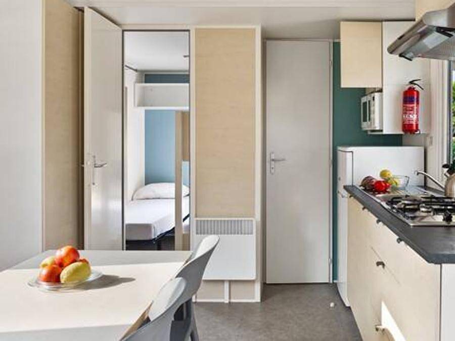 Weekend Glamping Resort - Mobilhome 4 personnes - Comfort | 2 Ch. | 4 Pers. | Terrasse surélevée | Clim. in San Felice del Benaco, Montagnes autour du lac de Garde