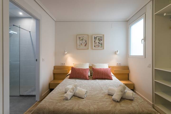 Ferienwohnung für 6 Personen, mit Balkon in Valencia - 2