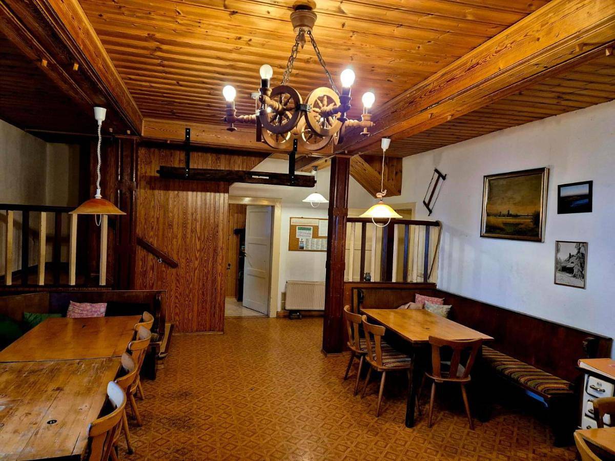 Five-Bedroom House in Schotten, Vogelsberg Region