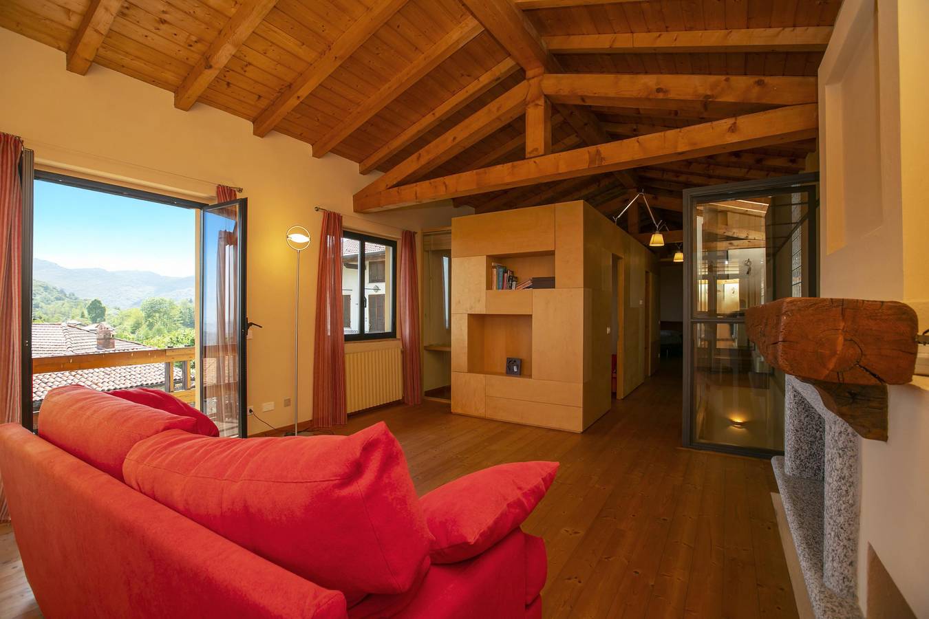 La Casa nel Borgo Lake View in Fosseno, Comune di Nebbiuno