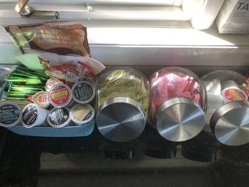 Cottage for 15 Guests in Georgina, Ontario, Picture 4