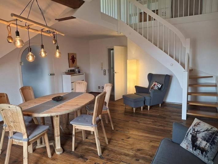 Ferienwohnung für 6 Personen, mit Balkon und Garten sowie Ausblick