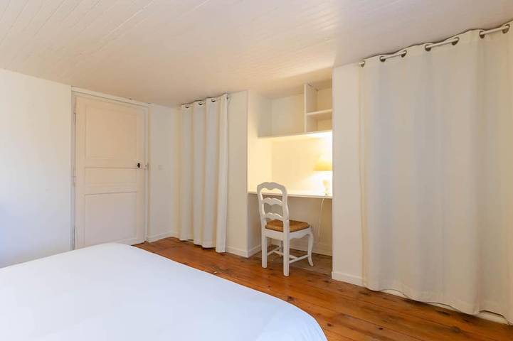 Gîte pour 4 personnes, avec piscine à Demigny - 4