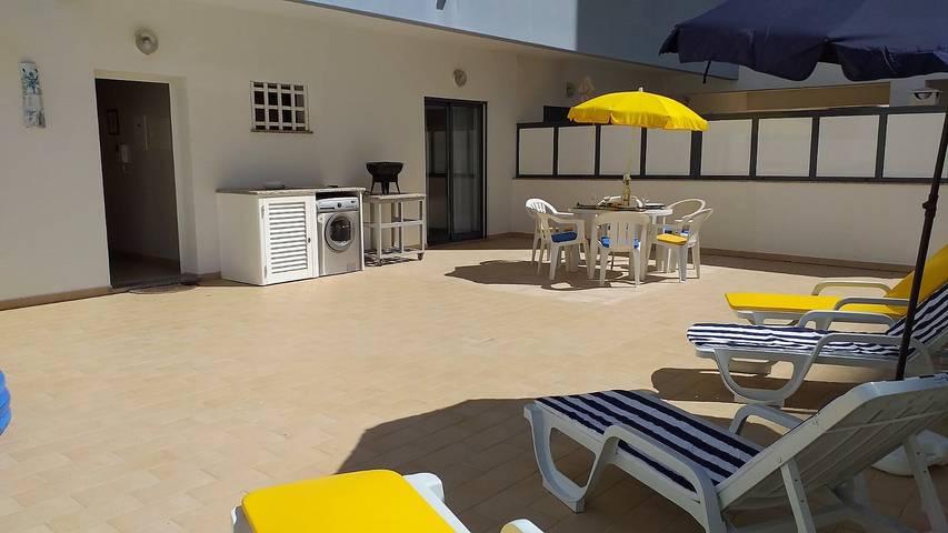 Gîte pour 6 personnes, avec terrasse à Quarteira - 2