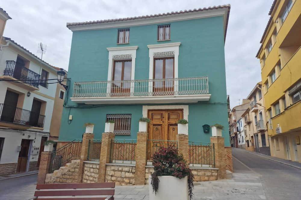 Entire apartment, The Carchata in Siete Aguas, Valencia Province