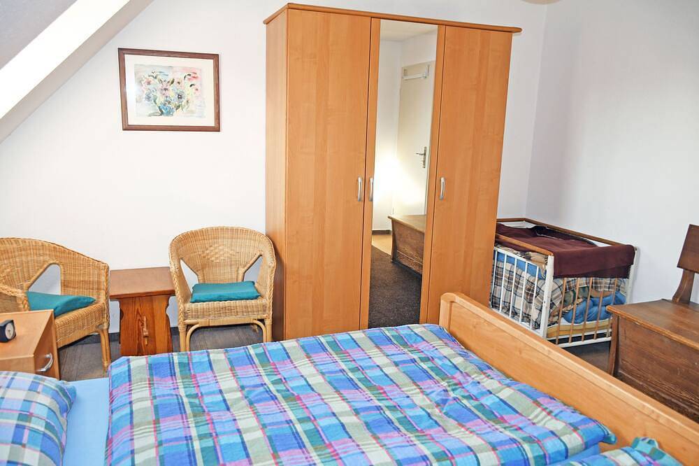 Ganze Wohnung, Ferienwohnung an den Vilmnitzer Wiesen in Vilmnitz, Putbus