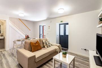 Casa Vacanza per 4 Persone in Paul Do Mar, Madeira, Foto 1