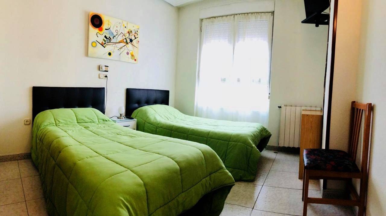 Double or Twin Room in León, Chaîne Cantabrique