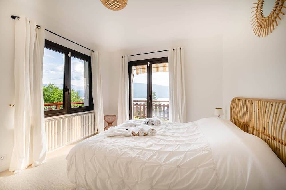 Villa Manali in Veyrier-du-Lac, Annecy region