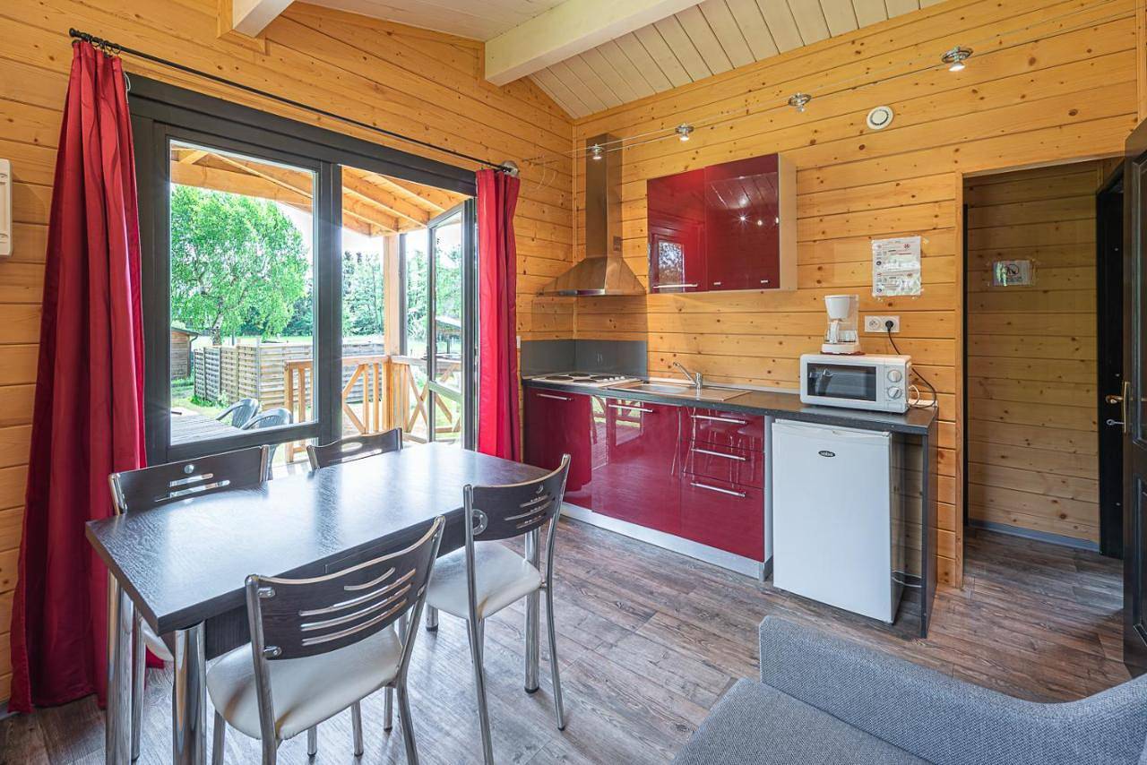 Camping Au pays de Hanau in Dossenheim-sur-Zinsel, Région de Saverne